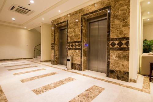 Apartamento Staytion First - Alrawdah