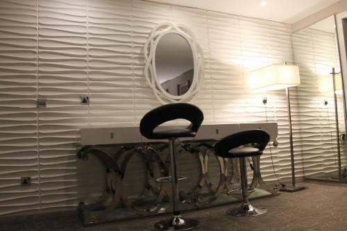Apartamento Sixty Three Hotel Suites