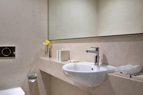 Hotel Courtyard By Marriott Riyadh Northern Ring Road