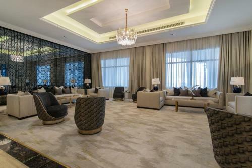 Vittori Palace Hotel And Residences