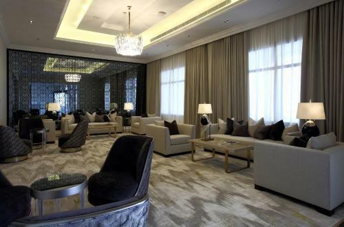 Vittori Palace Hotel And Residences