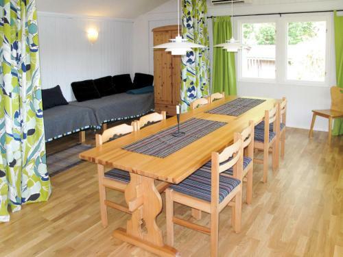 Holiday Home Munkhalla Utsikten - Ble099