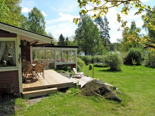 Holiday Home Munkhalla Morgonsolen - Ble100