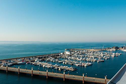Clarion Hotel Sea U