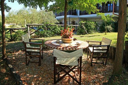 Dionysus Apartments