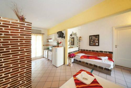 Aposperitis Rooms & Apartments