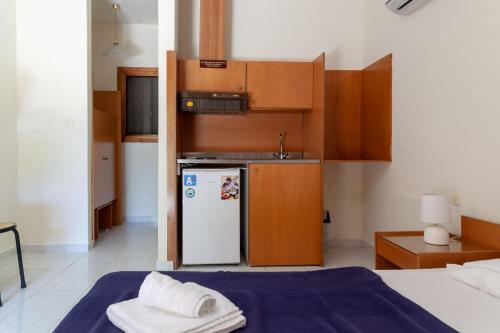 Athina Apartments