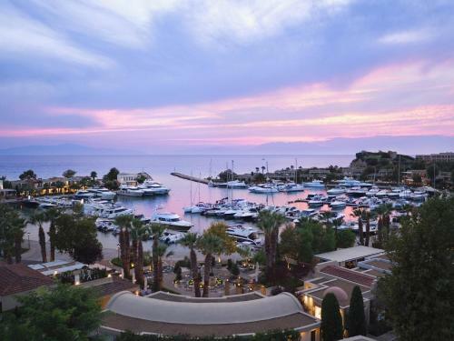Sani Beach Hotel & Spa