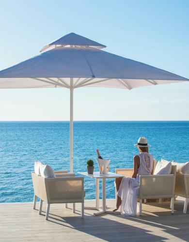 Sani Beach Hotel & Spa