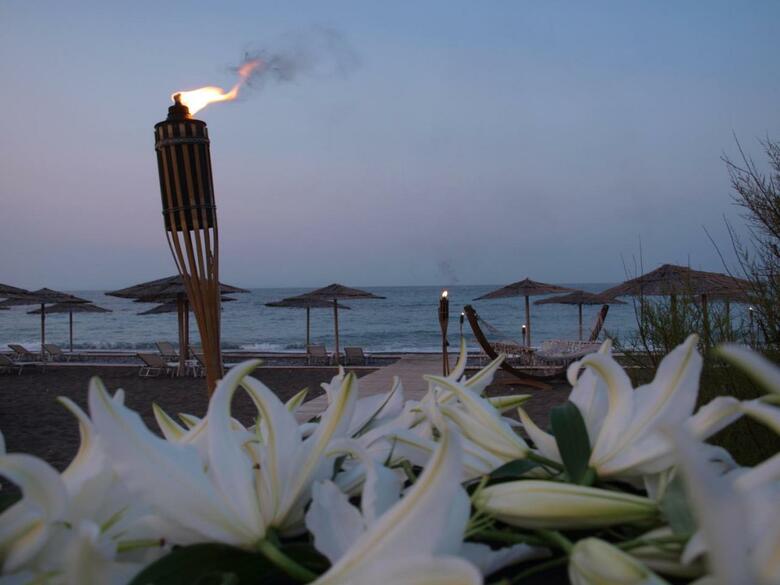 Thalatta Seaside Hotel