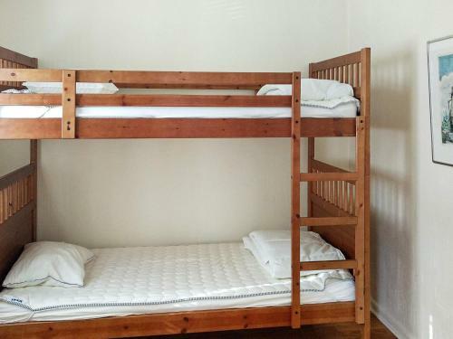 Holiday Home M�rbyl�nga II