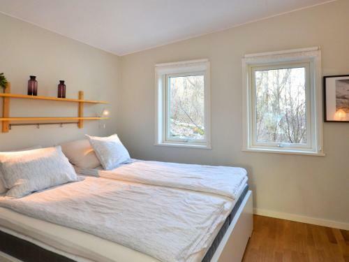 Holiday Home Str�valla - Hal064