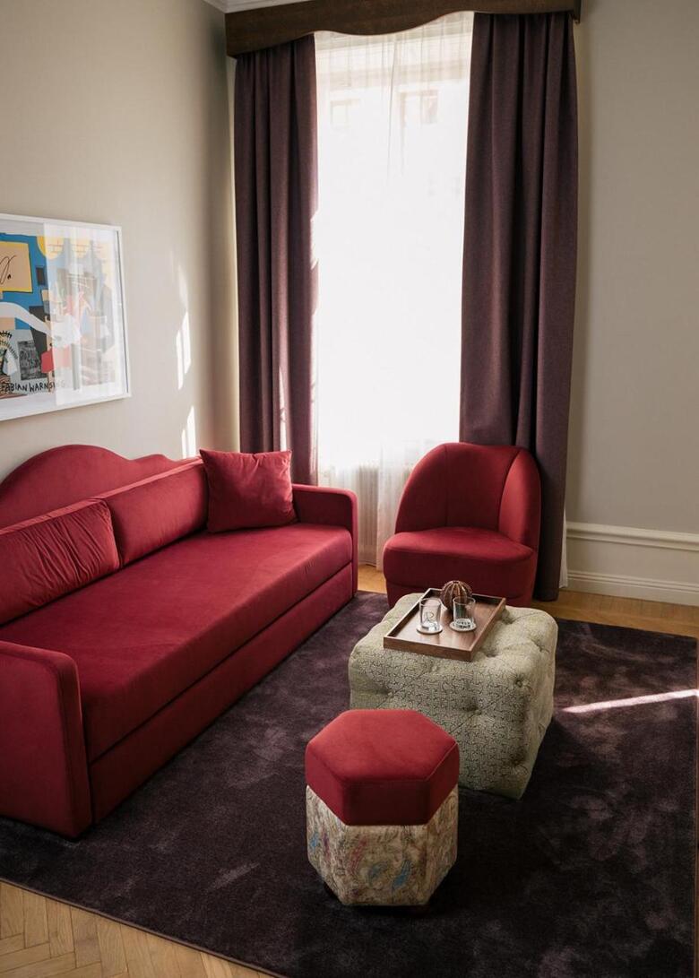 Hotel Ruth; Bw Premier Collection