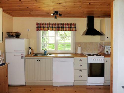 Holiday Home Lunnekullen - Vgt122
