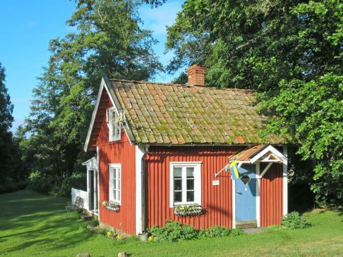 Holiday Home Fr�jered Lillstugan - Vgt105