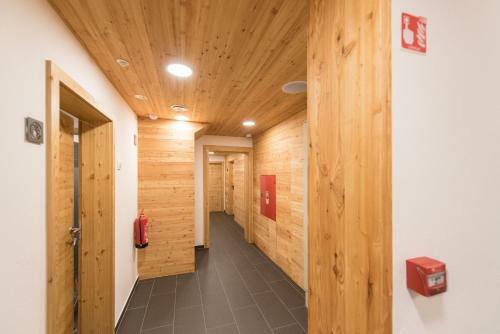 Hotel Guesthouse Lajnar