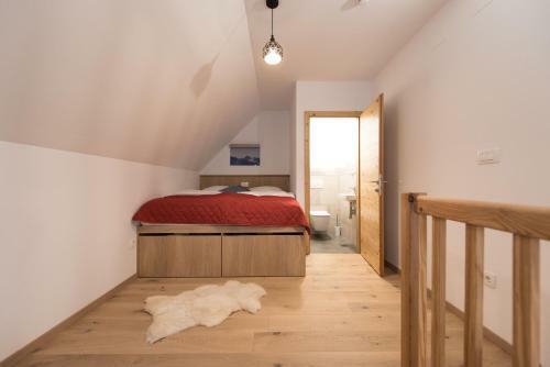 Hotel Guesthouse Lajnar