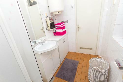 Apartamento Holiday Home Rose 150