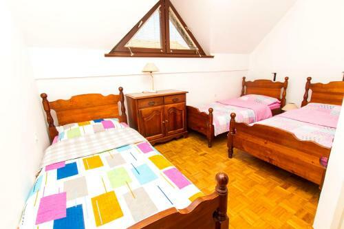 Apartamento Holiday Home Rose 150