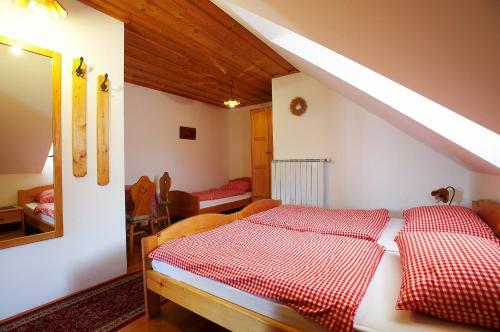 Bed & Breakfast Tourist Farm Firbas