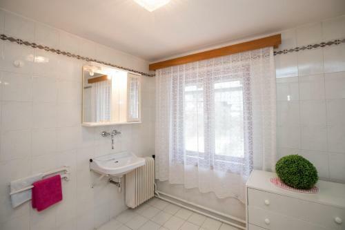 Hostal Apartment And Rooms Odar