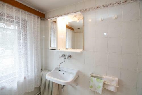 Hostal Apartment And Rooms Odar
