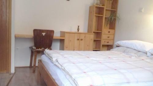 Hostal Apartment And Rooms Odar