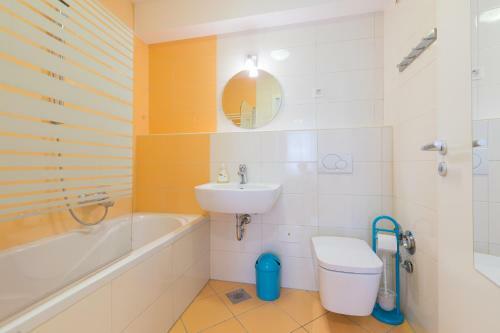 Njego?eva Apartment With Big Terrace