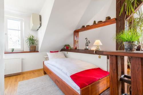 Studio Apartment Upart