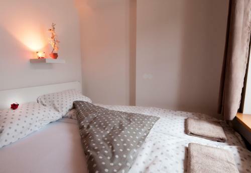 Bed & Breakfast Cube Central Rooms For 2