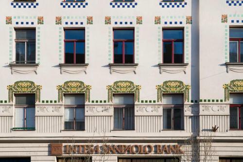Fine Two Bedroom Trdinova Apartment