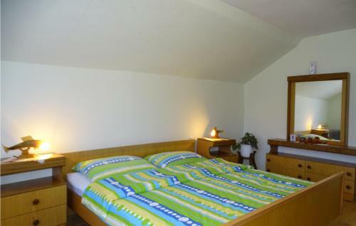 Amazing Home In Nova Vas W/ Sauna, Wifi And 2 Bedrooms