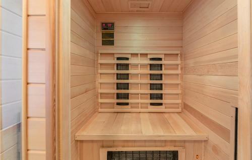 Amazing Home In Nova Vas W/ Sauna, Wifi And 2 Bedrooms
