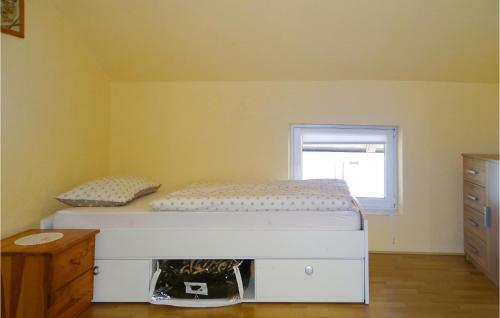 Amazing Home In Nova Vas W/ Sauna, Wifi And 2 Bedrooms