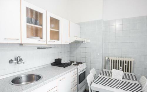 Apartamento Princ Next To President Palace
