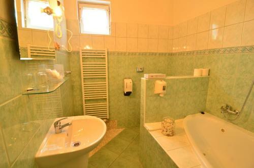 Baronka Bed & Breakfast & Bistrot