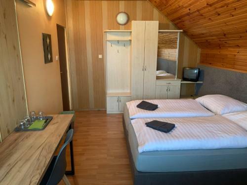 Hostal Penzi�n Mado I