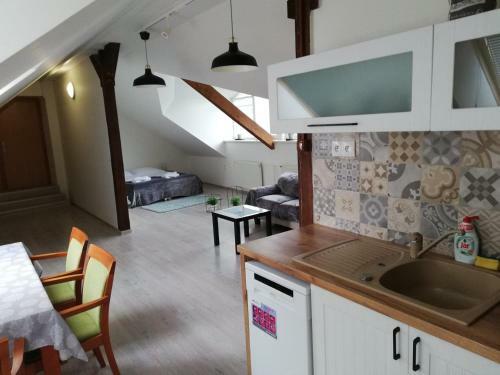 Grillbar Podlavice- Apartm�n 3