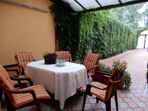 Hostal Penzi�n Max