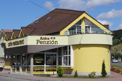 Hostal Penzi�n **anka