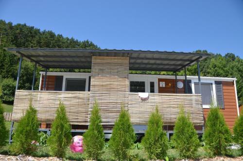 Hostal Penzi�n & Camping Villa Betula