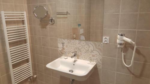 Hostal Penzi�n Po?ovn�k