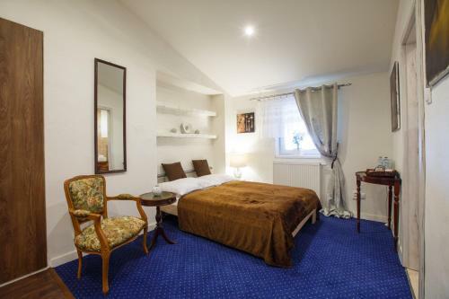 Hostal Penzi�n A Re?taur�cia Artin