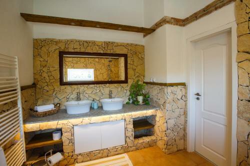 Hostal Penzi�n A Re?taur�cia Artin