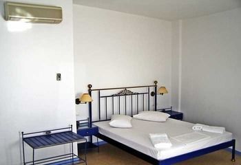 Apollon Village Hotel