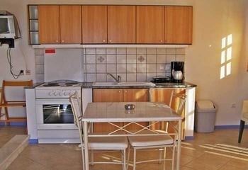 Apollon Village Hotel