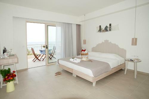 Maravel Apartments