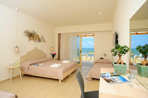 Maravel Apartments