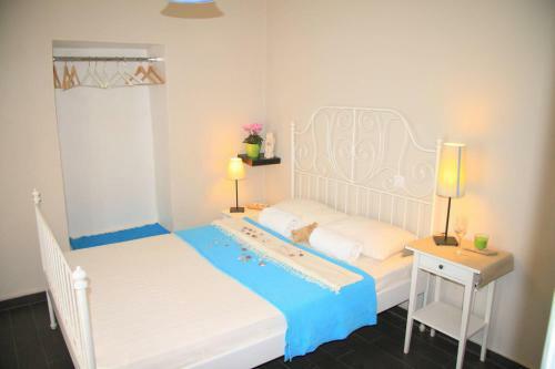 Hostal Aegean View Seaside Rooms & Studios