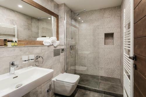 Hotel Arietes Marmont Resort